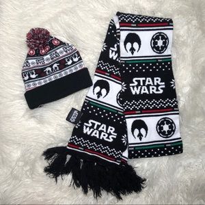 STAR WARS Matching Beanie + Scarf NWOT